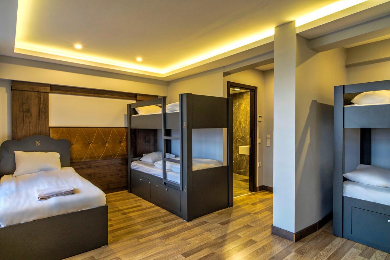 Bett im gemischten Schlafsaal mit 8 Betten